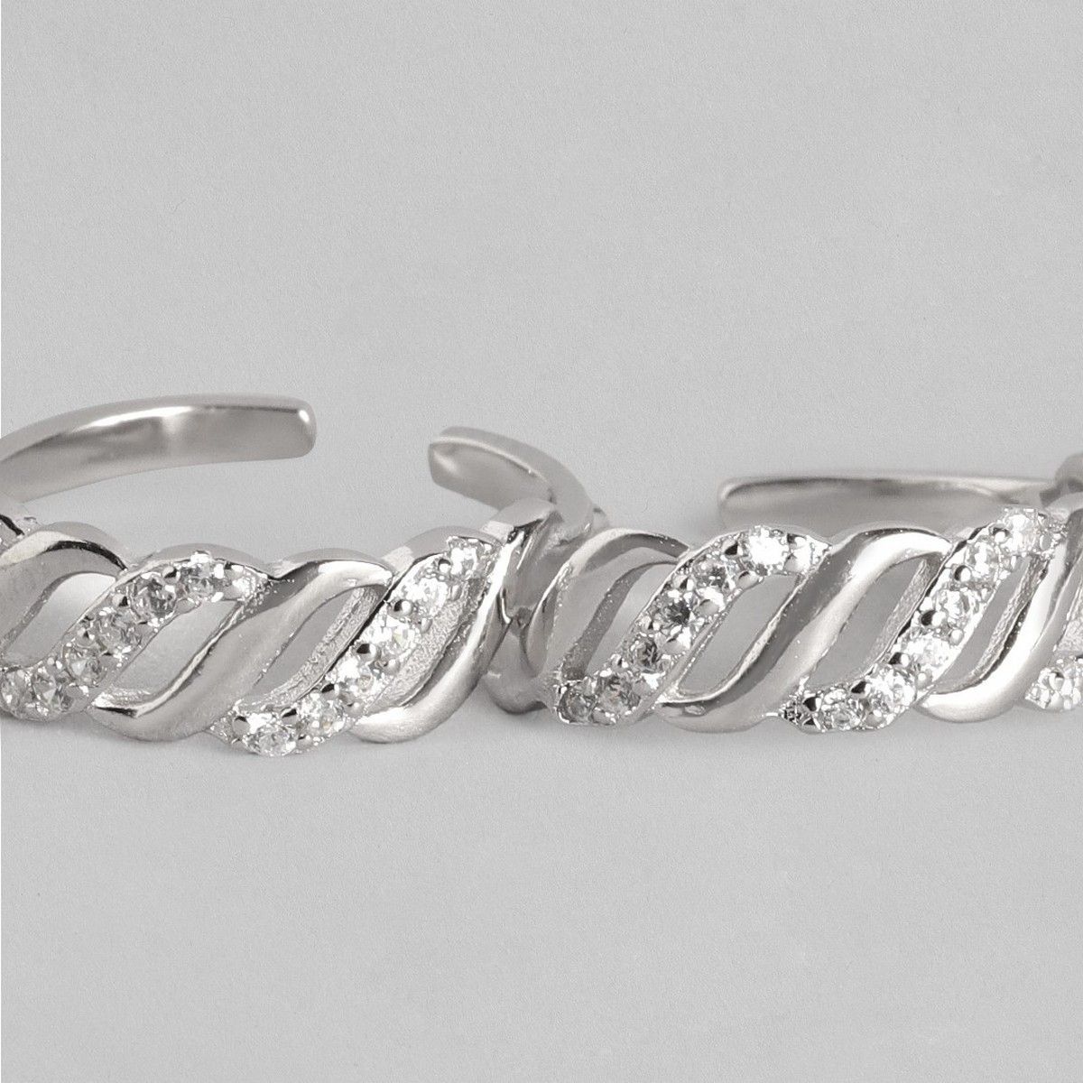 Buy Zavya Making Waves Silver Toe Rings Online