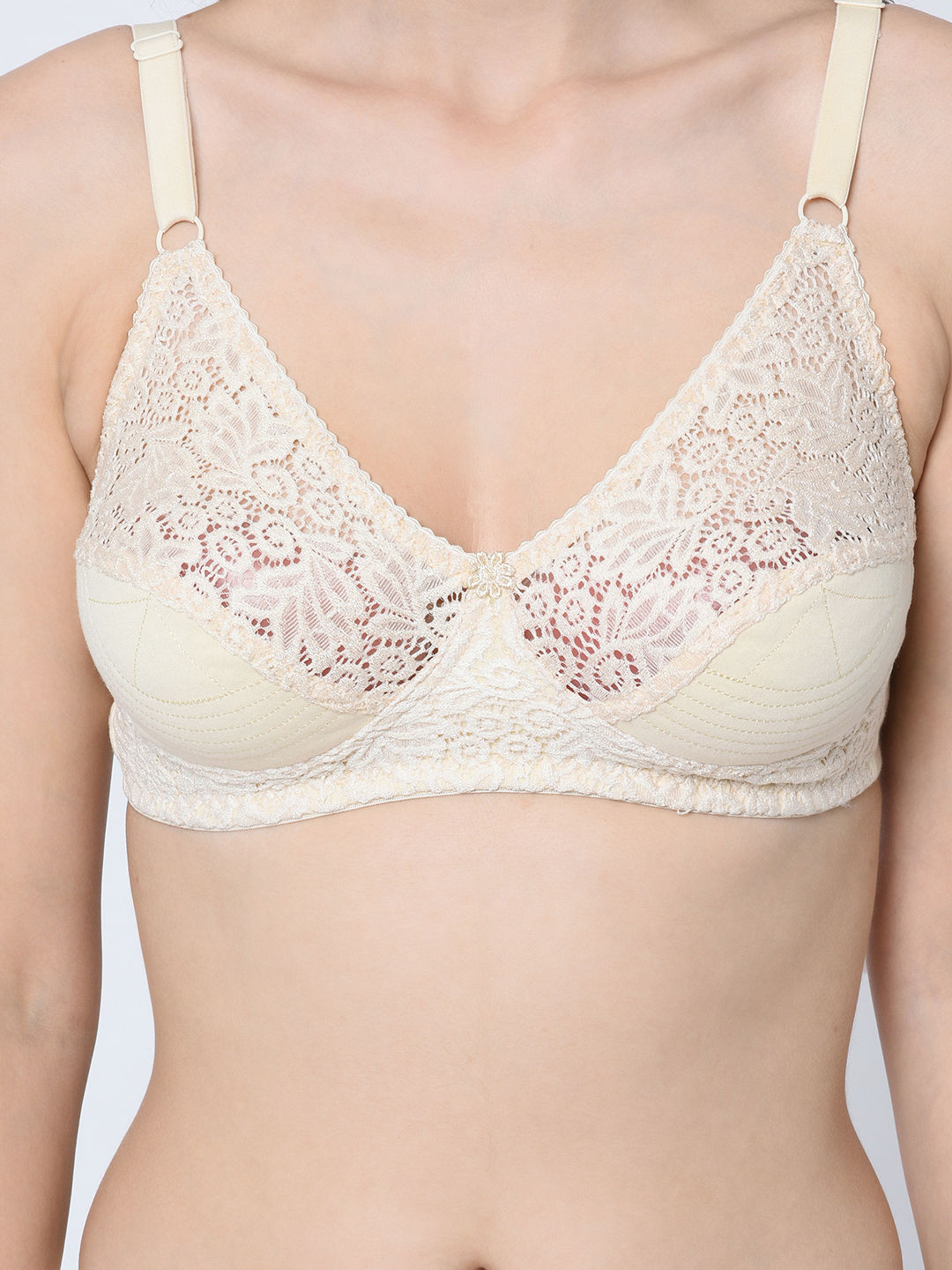 Da Intimo Non Padded Non Wired Lacy Bra Nude B Buy Da Intimo Non