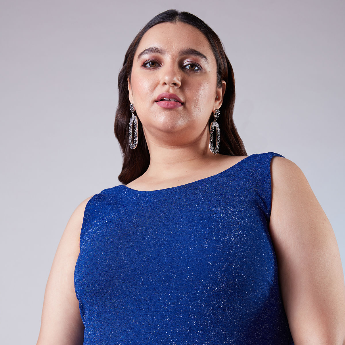 Twenty Dresses By Nykaa Fashion Curve Electric Blue Shimmer Slit Gown