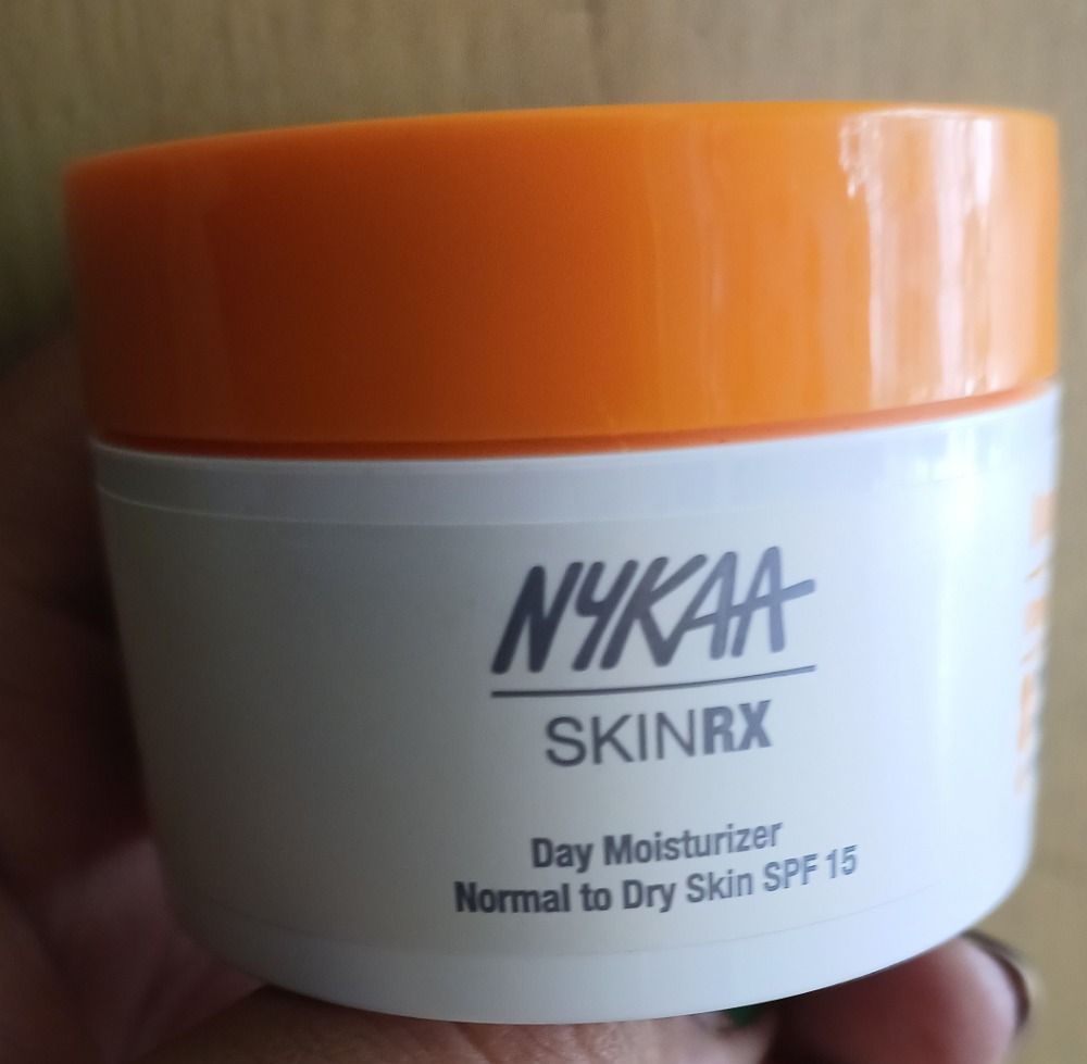 Nykaa Skinrx Vitamin C Face Moisturizer For Radiant Skin With Spf