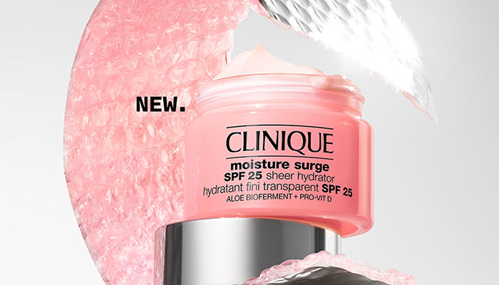 Review of Moisture Surge With SPF 25