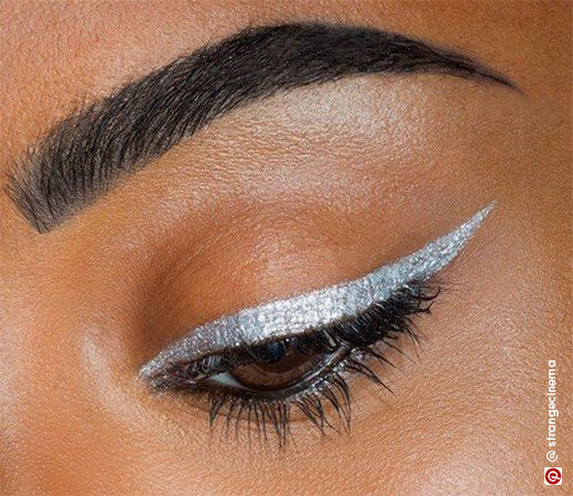  chrome graphic eyeliner look