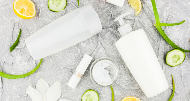 10 Natural Sunscreens That Actually Make Your Skin Better