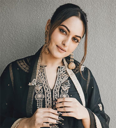 homemade face scrub for oily skin