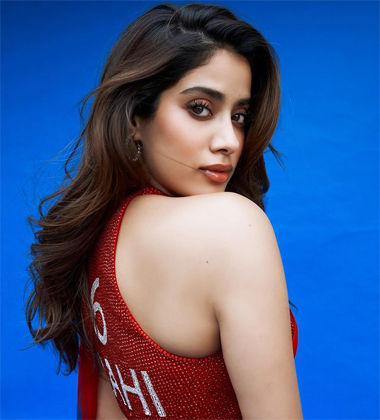 Janhvi Kapoor Instagram