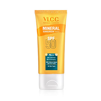 VLCC Natural Sciences Mineral Sunscreen Tinted
