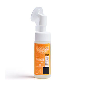 Lakme 9to5 Vitamin C+ 100% Soap Free Mild Facial Foam to wash away oil impurities dirt and pollution