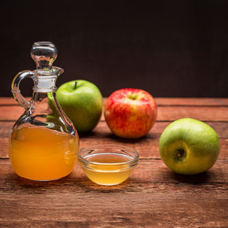 cure dark underarms with apple cider vinegar
