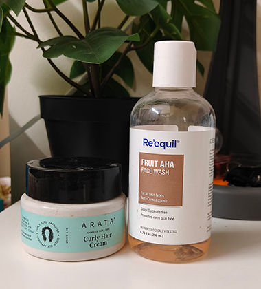 Arata Curly Hair Cream For Definition With Abyssinian Seed Oil, Soya Protein & Shea Butter & Re'equil Fruit Aha Face Wash