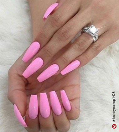 pink nail designs - neon pink
