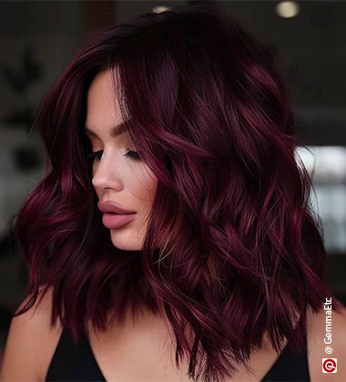 Nina Dobrev with an accessorised bob
