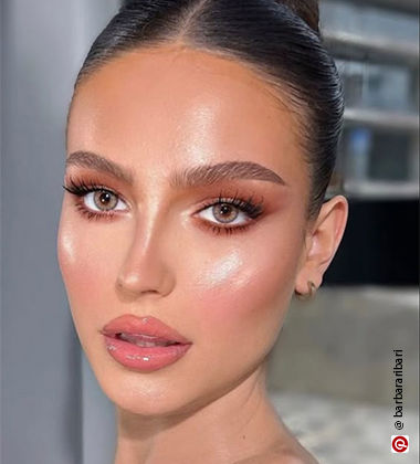 Light Eyeshadow Look
