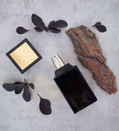 How To Choose Perfume Fragrance- Woody