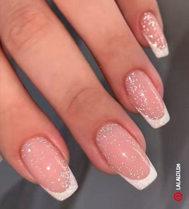 French Tip On Glitter Base