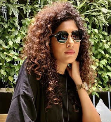 Stacked Curls Curly Hairstyle
