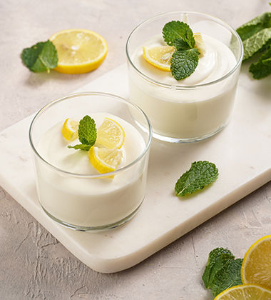 yoghurt with lemon on top
