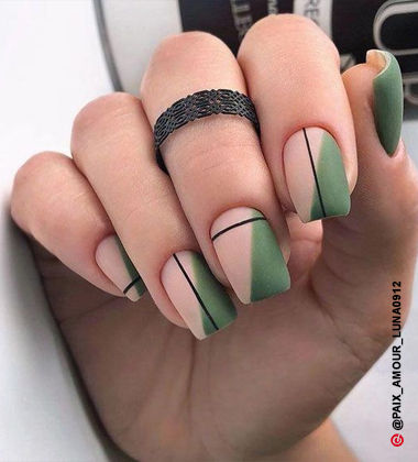 nail art designs matte - Geometric abstraction