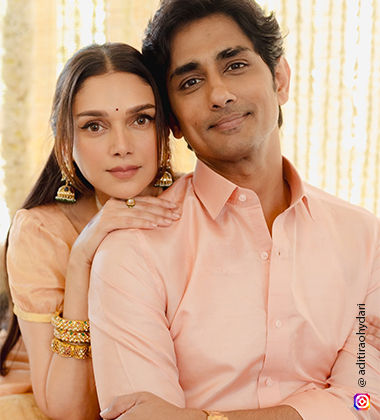 Sobhita Dhulipala and Naga Chaitanya Akkineni | simple engagement look for bride