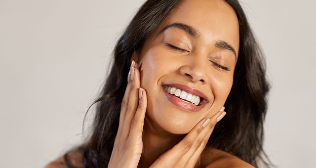 Flax Seeds For Skin Benefits For Glowing & Hydrated Skin