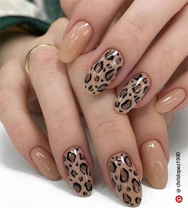 cheetah print nails