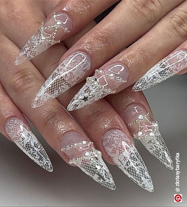 lace white nails