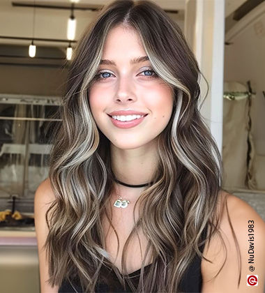 woman with blue eyes
