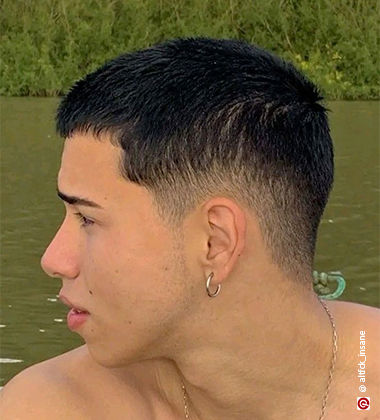 hairstyles for thin hair men - Buzz Cut with Low Fade