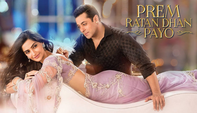 Cant take our eyes off Sonam in <i>Prem Ratan</i> - 1