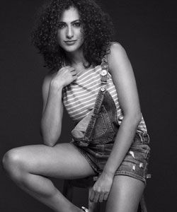 What makes Kubra Sait a stellar hostess - 4