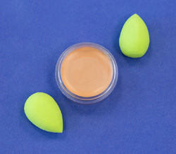makeup sponge