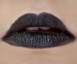 #SwatchAttack: L.A. Girl Matte Flat Velvet Lipstick - 25