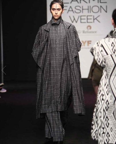 8 LFW moments that definitely made sartorial history! - 4