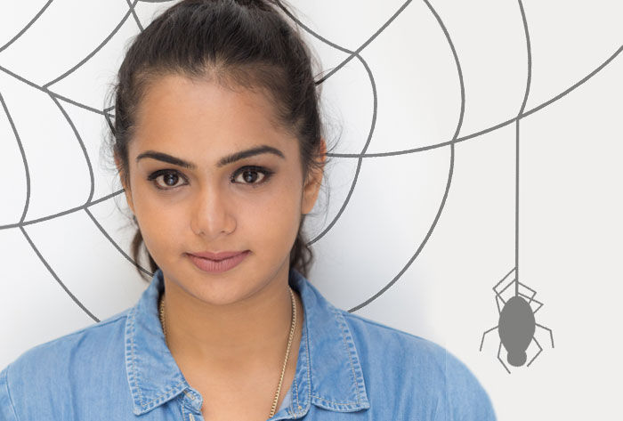 Easyand CreepyHalloween Vampire Makeup DIY - 3