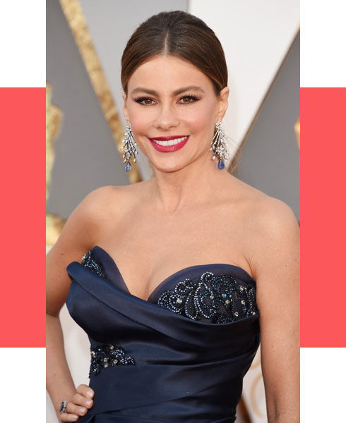 how to whiten the teeth naturally- dental floss