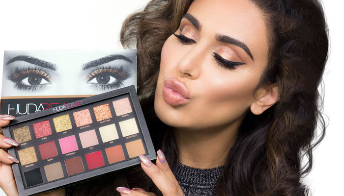 All Hail Huda! The Mother Of All Eyeshadow Palettes Is Here - 1