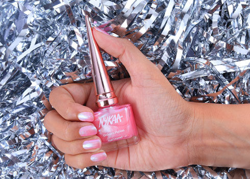 Go Holographic With Nykaa Unicorn Potion Nail Enamel - 5