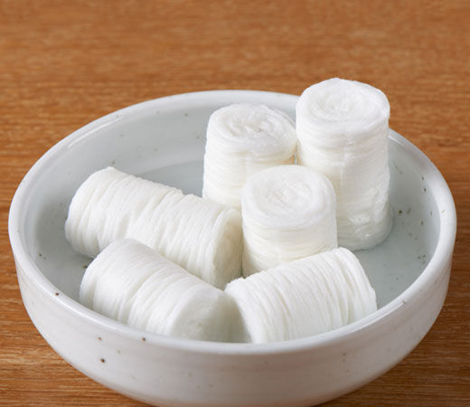 Puff Goes Poof: 12 Easy Ways To Get Rid Of Puffy Eyes - 7