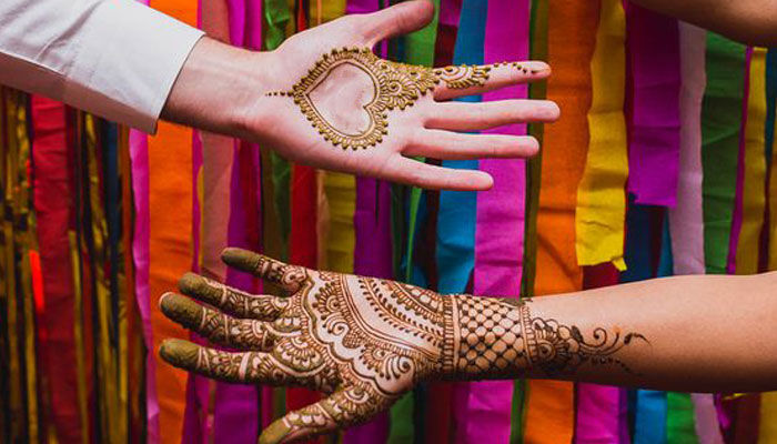 15 Latest Mehendi Designs For Brides