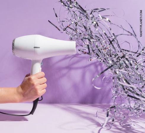 How To Tame Hair Static This Winter - 2