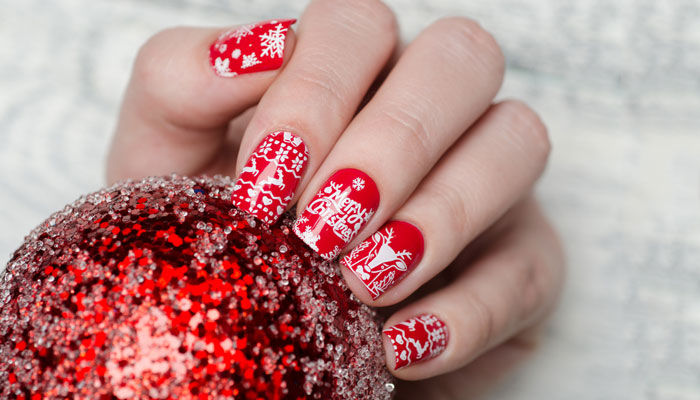 Tis the season to deck your nails! - 1