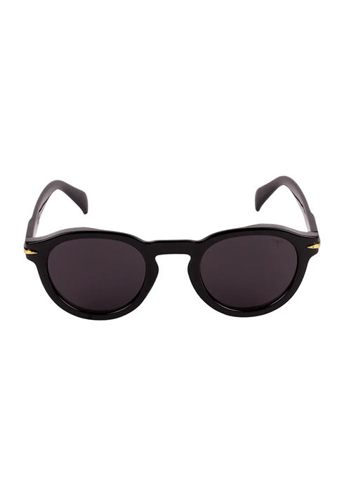 sunglasses, weekend bag must haves