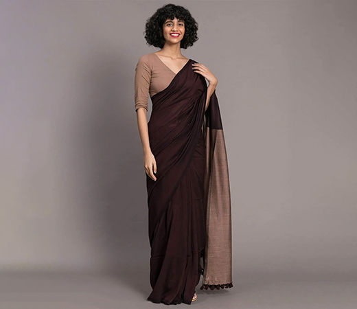 Brown Colourblocked Cotton Blend Saree without Blouse