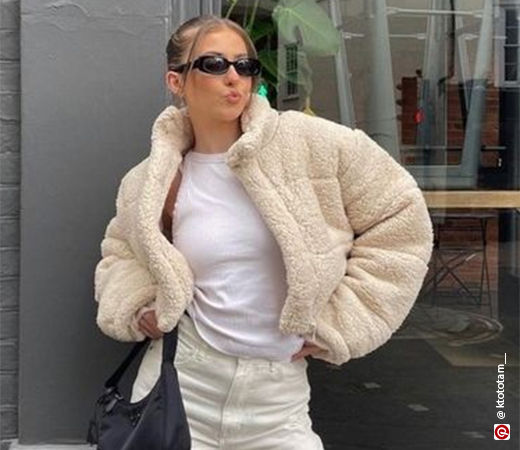 Woman wearing a fleece jacket