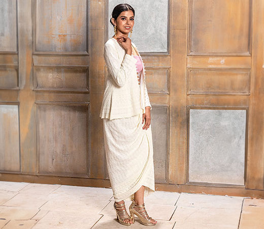 Monk & Mei White embroidered jacket 