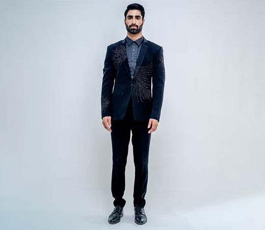 Varun Chakkilam Black Metallic Stroked Suit (Set of 3)