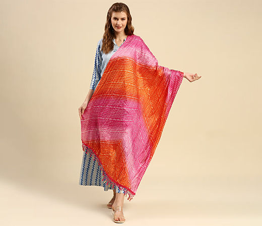 Dupatta Bazaar Pink & Orange Leheriya Dupatta
