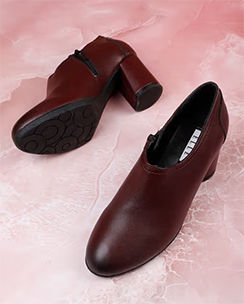 ELLE Burgundy Women Slip On Pumps
