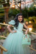 Richa Amin thumbnail 1