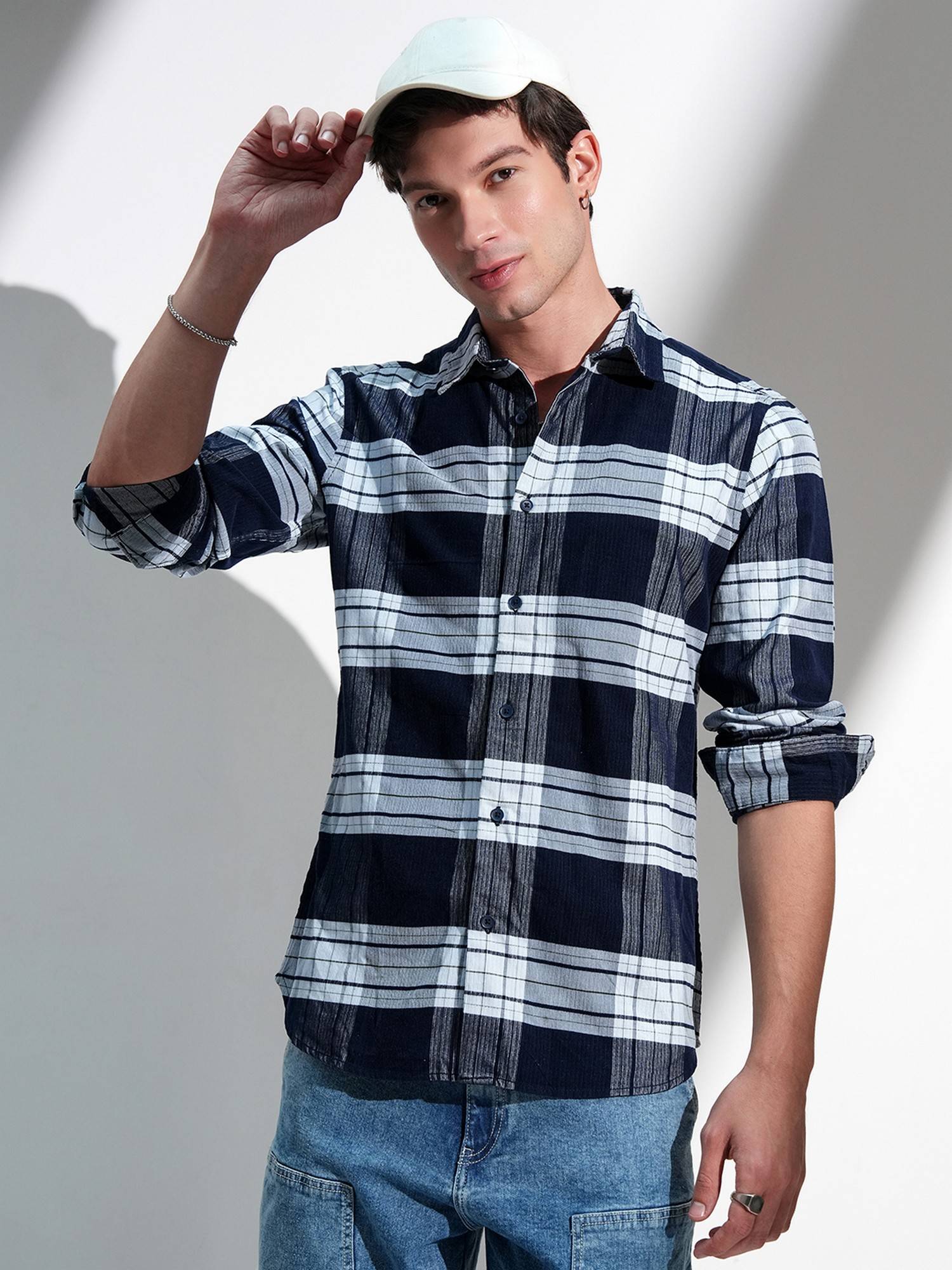 Buy HIGHLANDER Men Slim Fit Checked Casual Multicolour Shirt Online