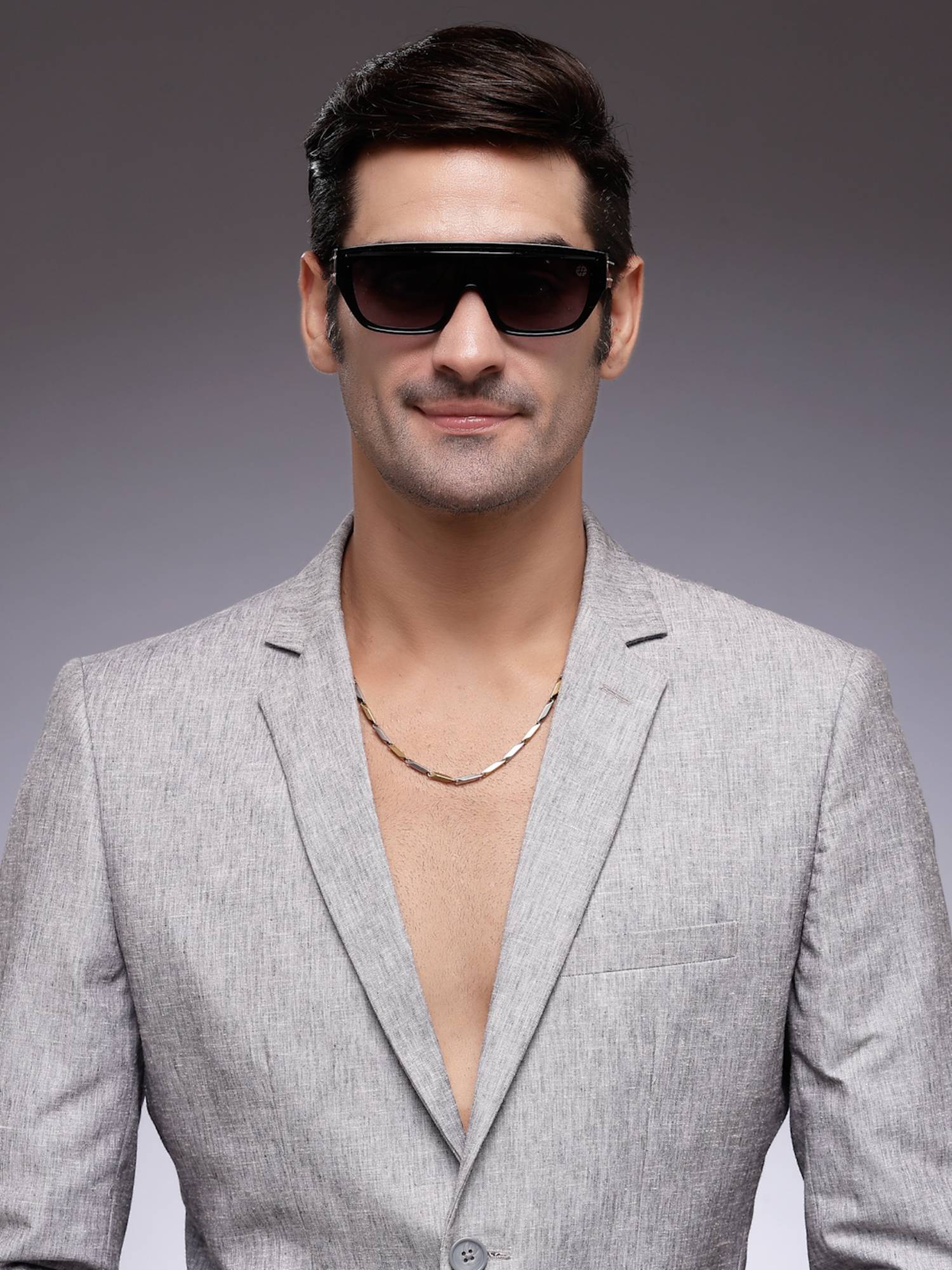 HASHTAG EYEWEAR Men Rectangle Black Sunglass-Sewa-Zs98258-Blk.Sil (46)